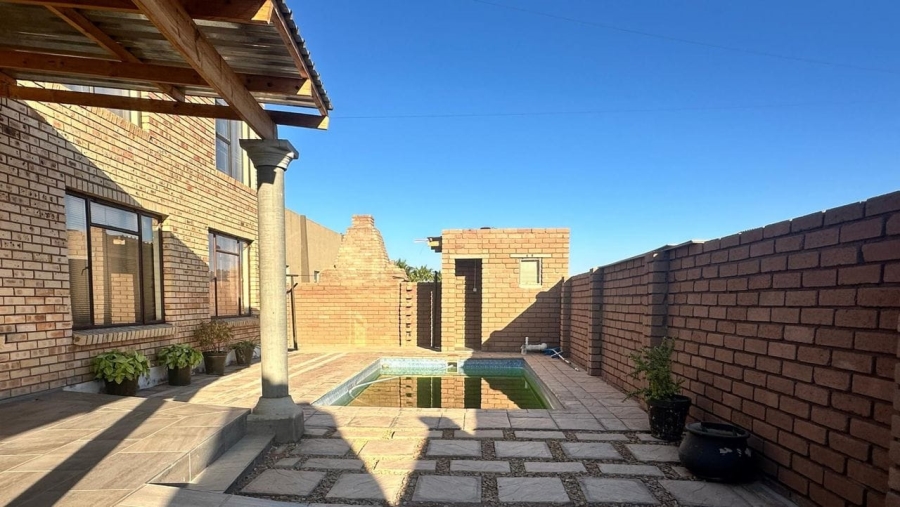 4 Bedroom Property for Sale in Morning Glory Northern Cape